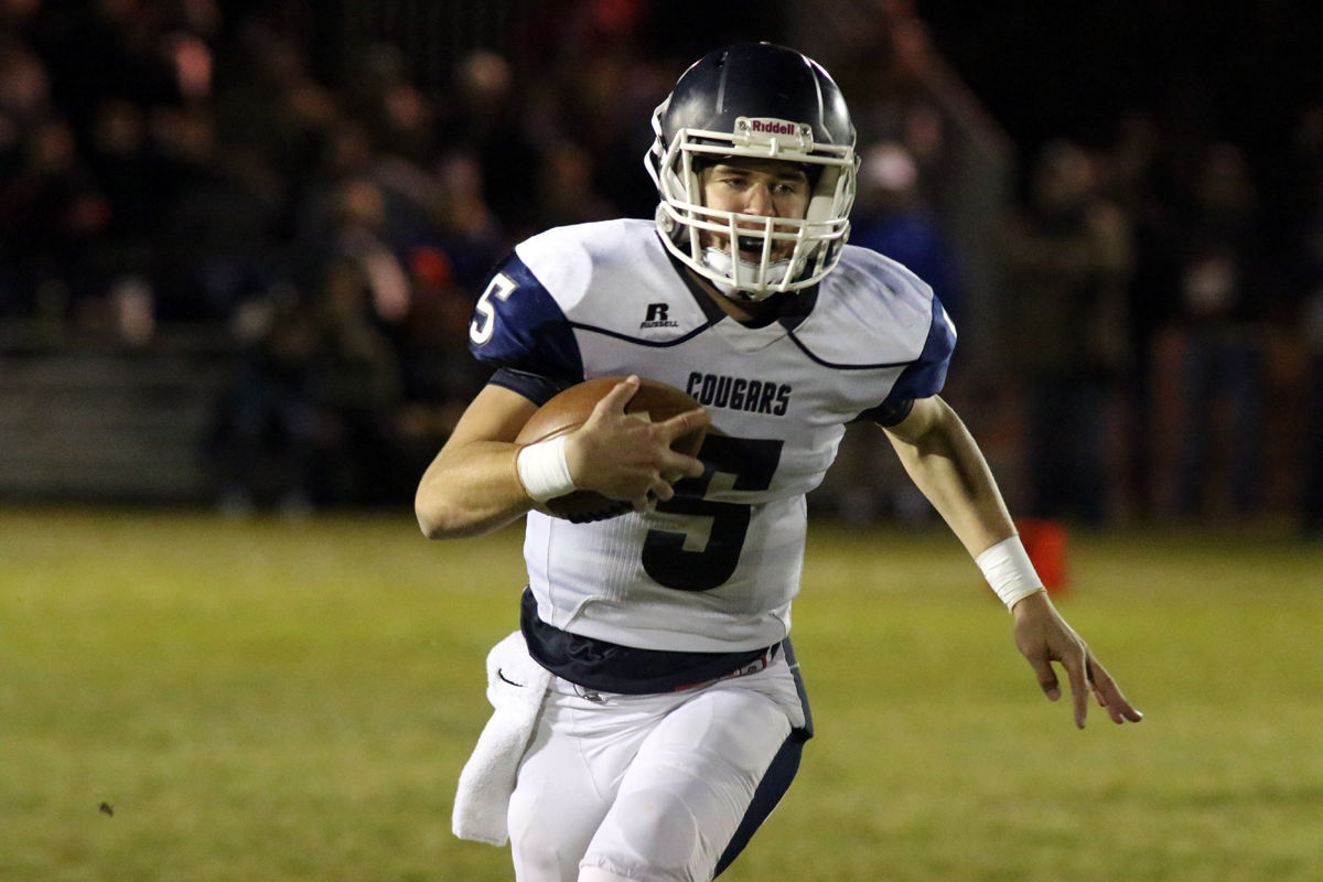 Osceola High Plains FB vs Cross County (35).JPG